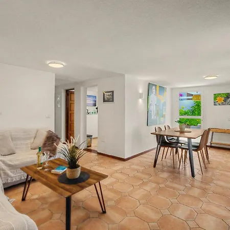 Holiday home Oasis Garden, Alegranza *