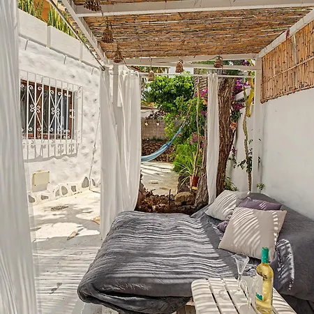 Oasis Garden, Alegranza *